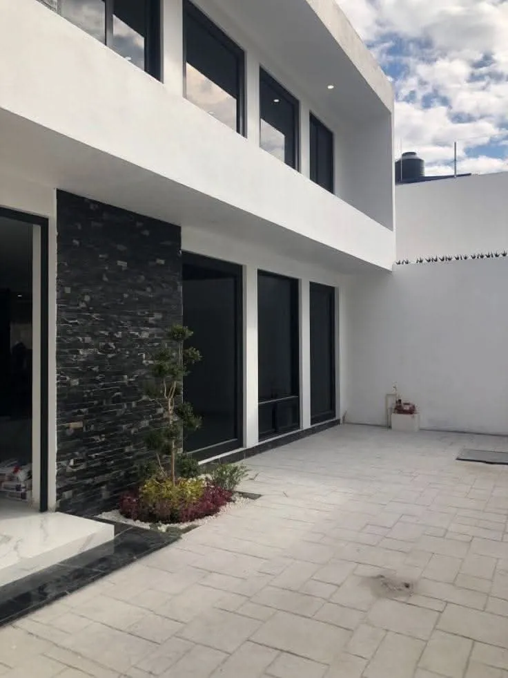 Villa Pierre Contemporaine - Image 1